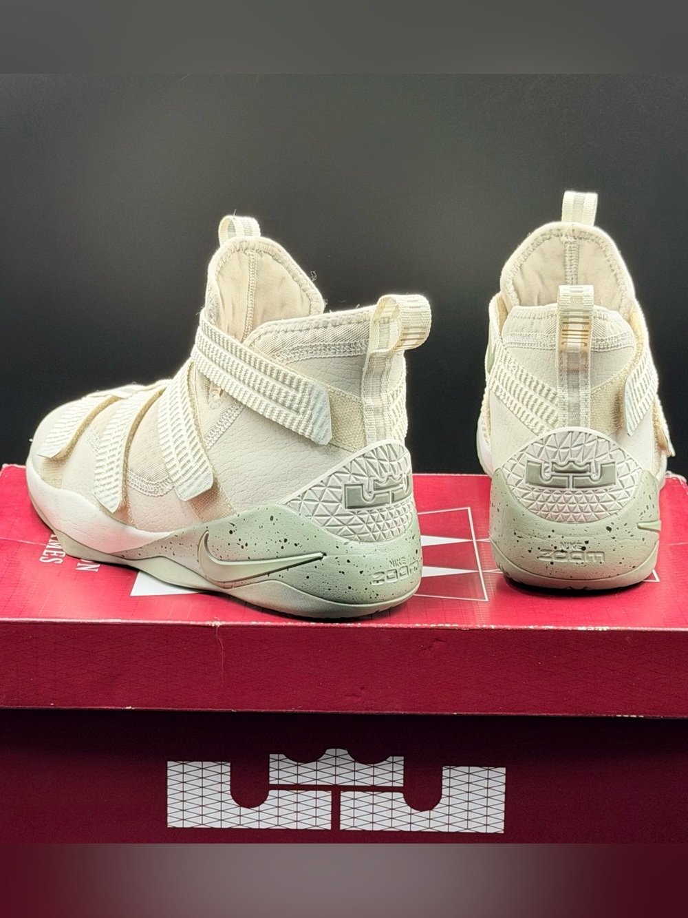 Nike Lebron Soldier XI 11 GS Light Bone